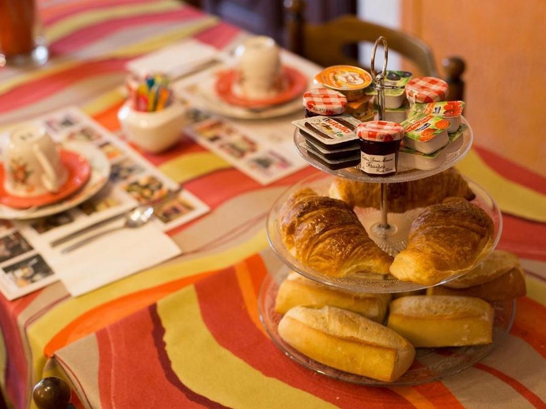 Logis Hotel Du Terreau Маноск Екстериор снимка