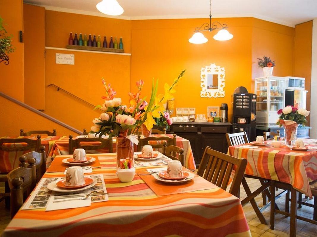Logis Hotel Du Terreau Маноск Екстериор снимка