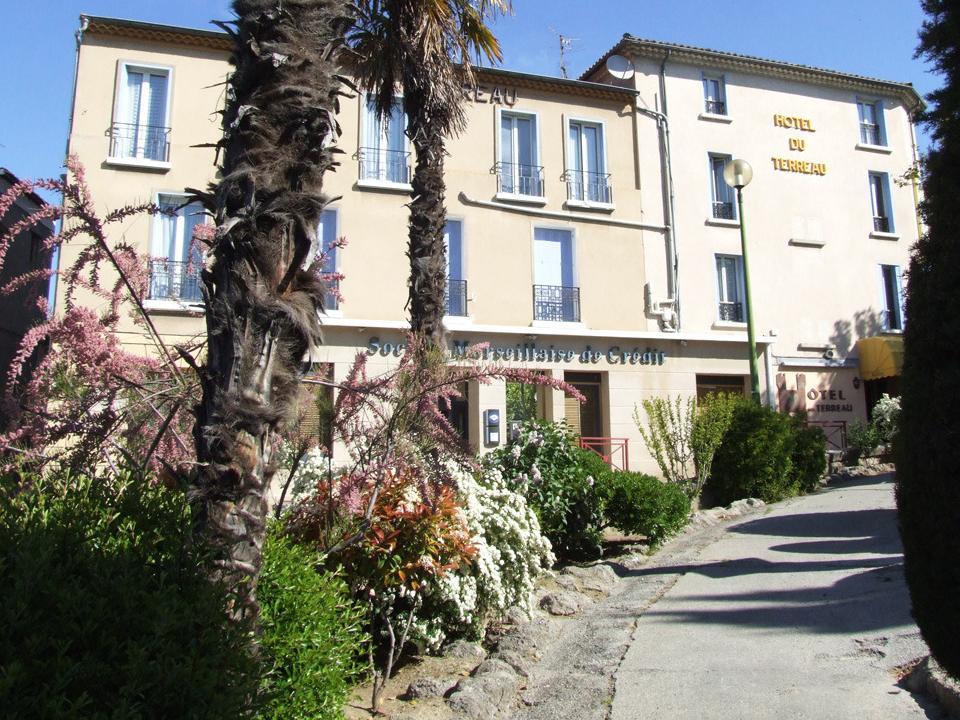 Logis Hotel Du Terreau Маноск Екстериор снимка
